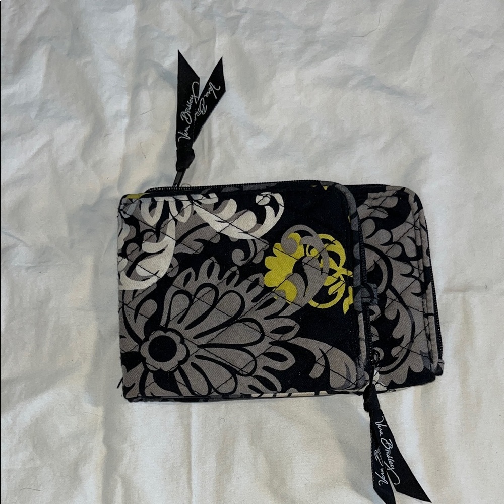 Vera Bradley‎ Floral Yellow Black and Gray Women's Wallet GUC